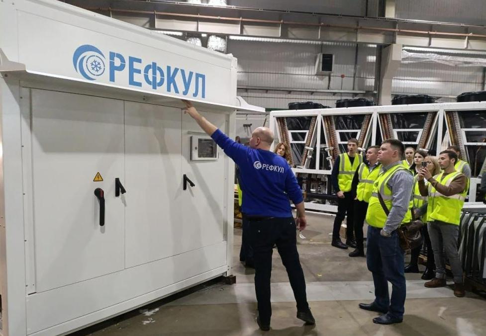 Теперь фонарик не нужен, а дождь не страшен!