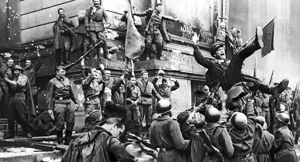 С Днём Победы!